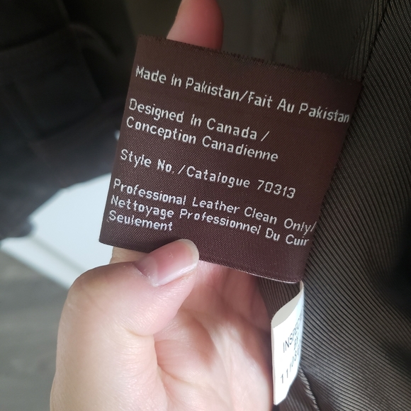 Danier leather jacket - Picture 7 of 7